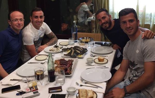 Jose Gaya having a family dinner.